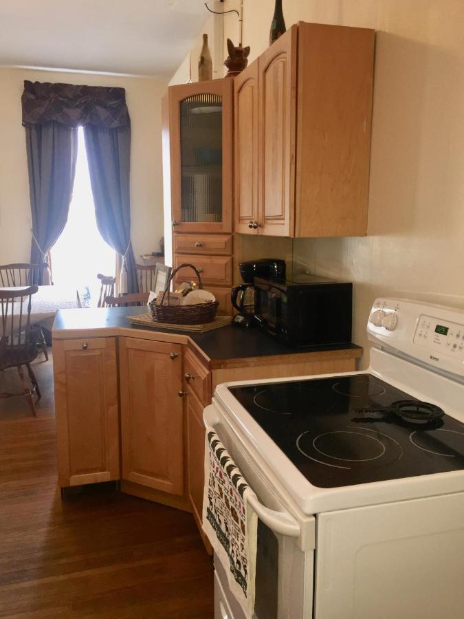 Historic Capitol Hotel Vacation Suites Downtown 버팔로 외부 사진